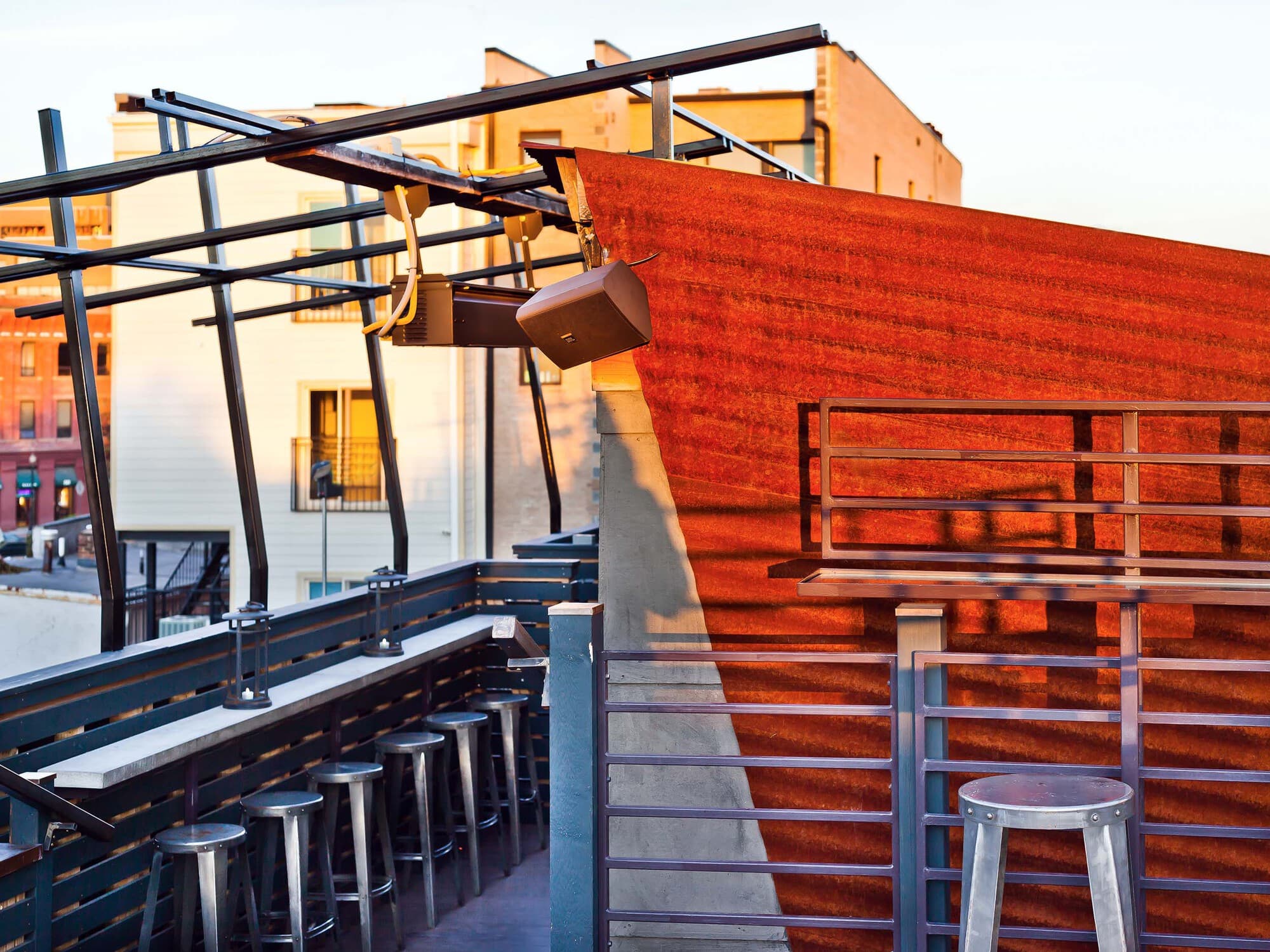 1905 Restaurant - Rooftop deck bar
